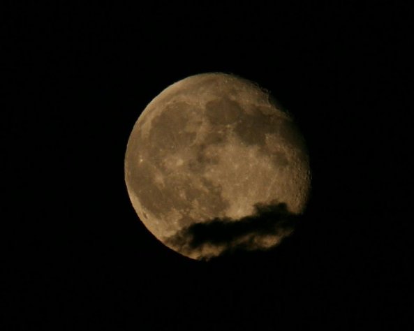 waning-gibbous-moon-14
